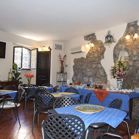 Mamma Maria Bed & Breakfast Таормина Екстериор снимка