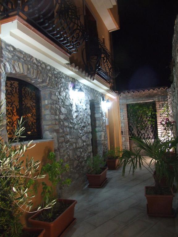 Mamma Maria Bed & Breakfast Таормина Екстериор снимка
